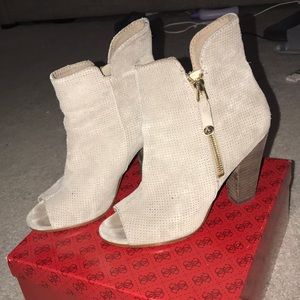Guess heel booties